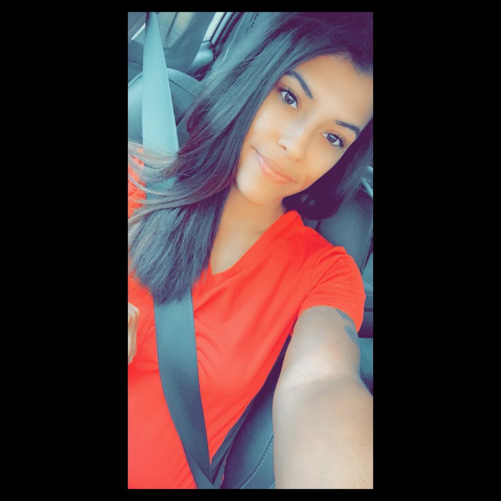 Meet your Posher, Jada